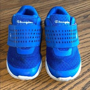 Toddler Champion sneakers